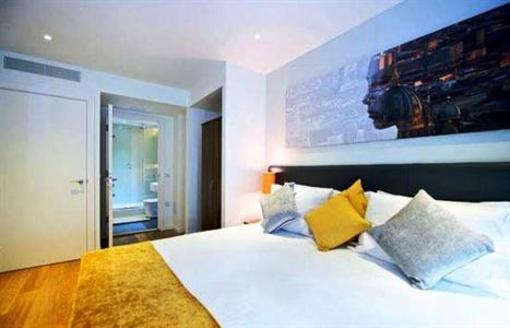 фото отеля Staycity Serviced Apartments London Heathrow