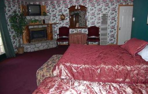 фото отеля Black Forest Lodge Big Bear Lake