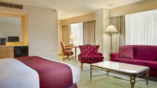 фото отеля DoubleTree by Hilton Hotel Dallas - Campbell Centre