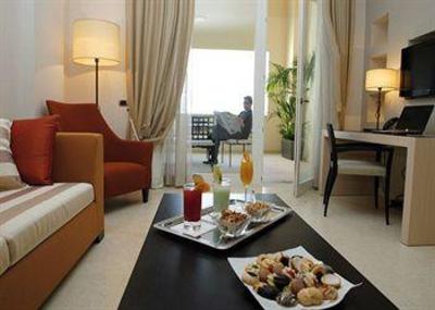 фото отеля Grand Hotel Marinagri
