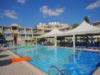 Limanaki Beach Hotel