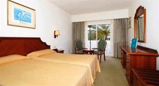 фото отеля Hotel Riu Olivina