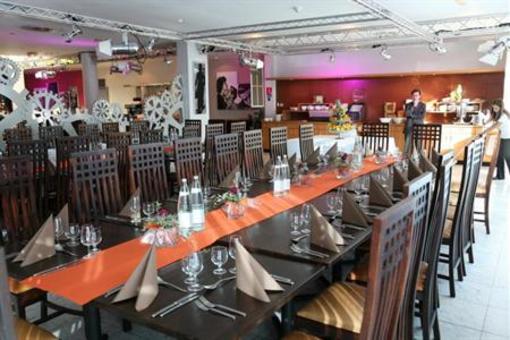 фото отеля Holiday Inn Strasbourg Airport