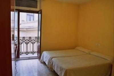фото отеля Hostal Moratin