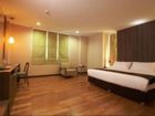 фото отеля Ballys Studio Suites Silom Bangkok