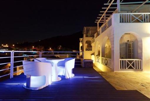 фото отеля Far-Out Hotel & Spa