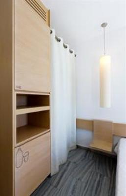 фото отеля Far-Out Hotel & Spa
