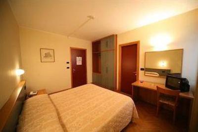 фото отеля Roma Hotel Aosta