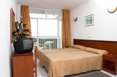фото отеля Hotel Hsm Reina Isabel Llucmajor