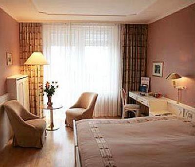 фото отеля Romantik Hotel Schweizerhof Flims
