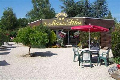 фото отеля Hôtel Le Mas des Lilas Escolives-Sainte-Camille
