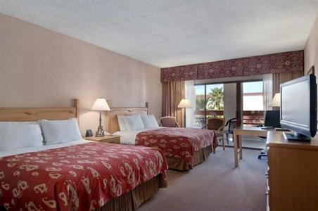 фото отеля Hilton Phoenix Airport