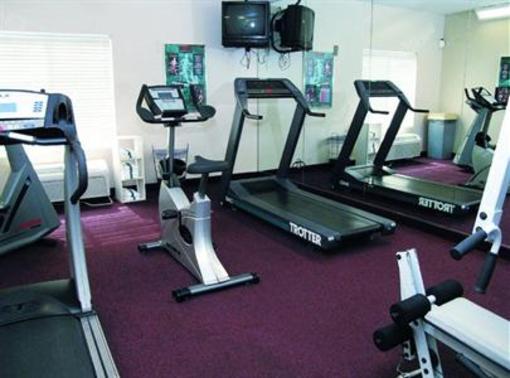 фото отеля La Quinta Inn & Suites Hotel St Louis Westport
