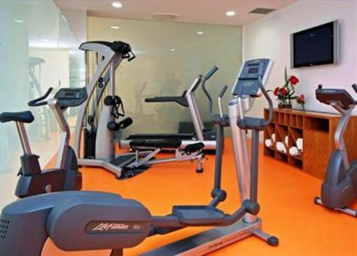 фото отеля Tryp Zaragoza