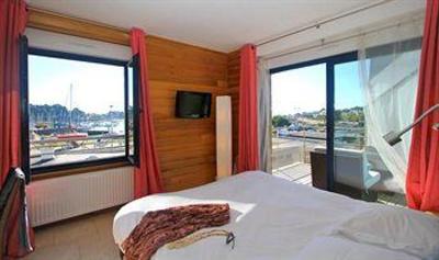 фото отеля Hotel L'Ostrea La Trinite-sur-Mer