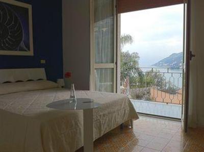 фото отеля Hotel Vietri sul Mare