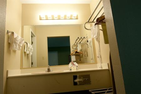 фото отеля BEST WESTERN PLUS Inn of Brenham