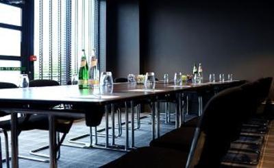 фото отеля Village Hotel Manchester Ashton