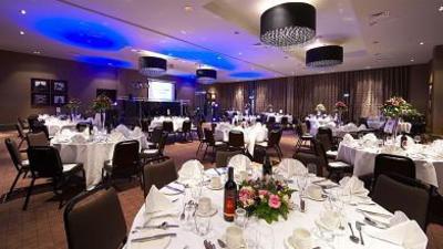 фото отеля Village Hotel Manchester Ashton