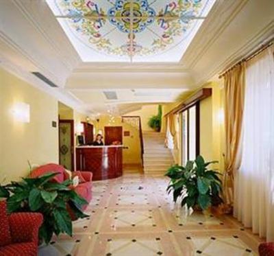 фото отеля Ypsigro Palace
