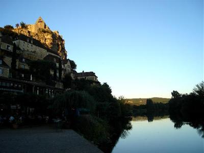 фото отеля Hotel du Chateau Beynac-et-Cazenac