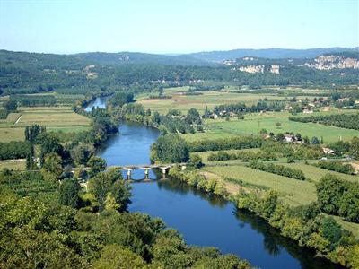 фото отеля Hotel du Chateau Beynac-et-Cazenac