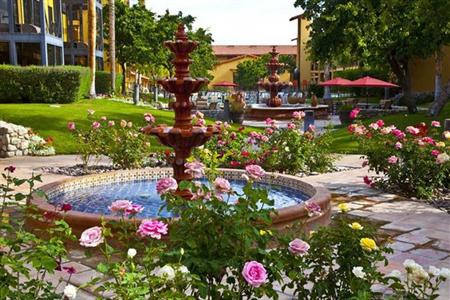 фото отеля Embassy Suites Hotel Palm Desert Resort