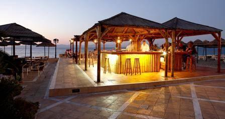 фото отеля Avra Beach Resort Hotel - Bungalows