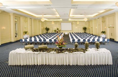 фото отеля Crowne Plaza Portland-Downtown Convention Center