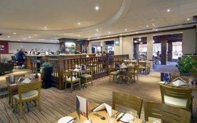 фото отеля Hilton London Stansted Airport