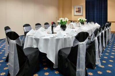 фото отеля Hilton London Stansted Airport