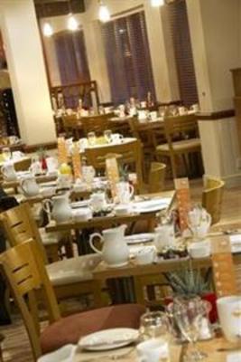 фото отеля Hilton London Stansted Airport