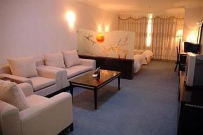 фото отеля Jianghe Hotel Guangzhou