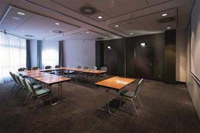 фото отеля Pentahotel Berlin Teltow