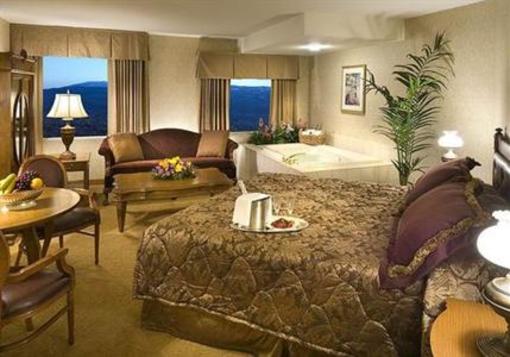 фото отеля Silver Legacy Resort and Casino