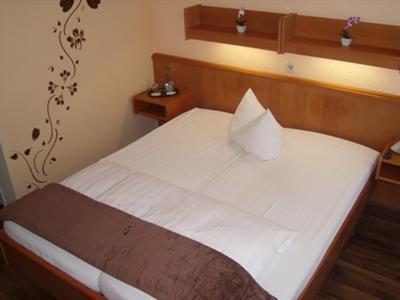 фото отеля Hotel Columbia Berlin