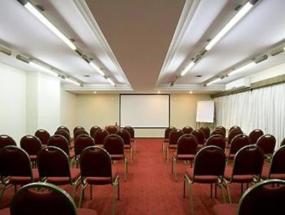 фото отеля Mercure Apartments Curitiba Golden