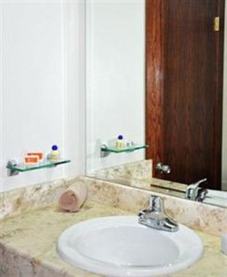 фото отеля Hotel Conquistador Inn