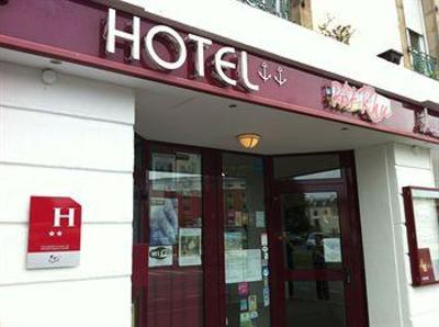 фото отеля Hotel du Port Rhu