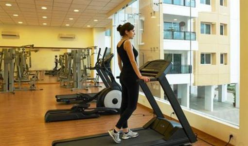 фото отеля Royal Orchid Suites