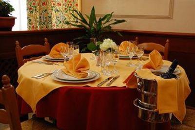 фото отеля Benny Hotel