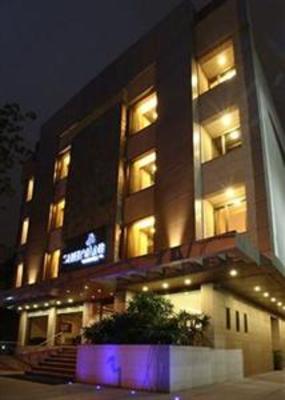 фото отеля Shervani Nehru Place