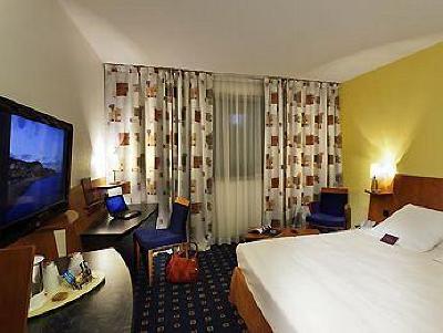фото отеля Mercure Rennes Centre Parlement