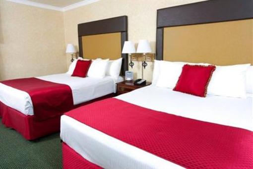 фото отеля Best Western InnSuites Hotel Albuquerque Airport