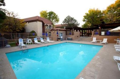 фото отеля Best Western InnSuites Hotel Albuquerque Airport