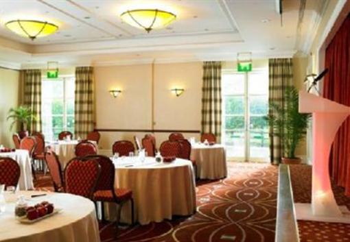 фото отеля Huntingdon Marriott Hotel