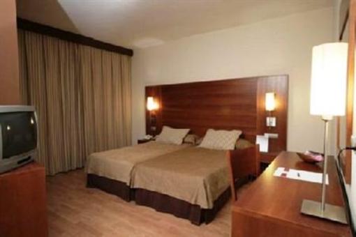 фото отеля Hotel BS Capitulaciones Santa Fe (Spain)