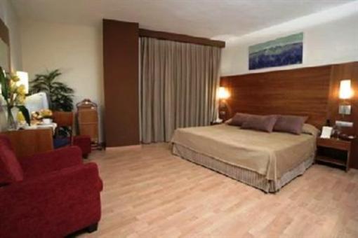фото отеля Hotel BS Capitulaciones Santa Fe (Spain)