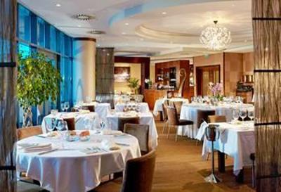 фото отеля The Royal Yacht Hotel Saint Helier