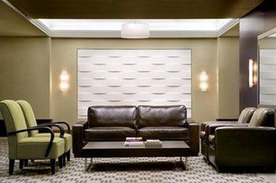 фото отеля Sheraton Cavalier Saskatoon Hotel